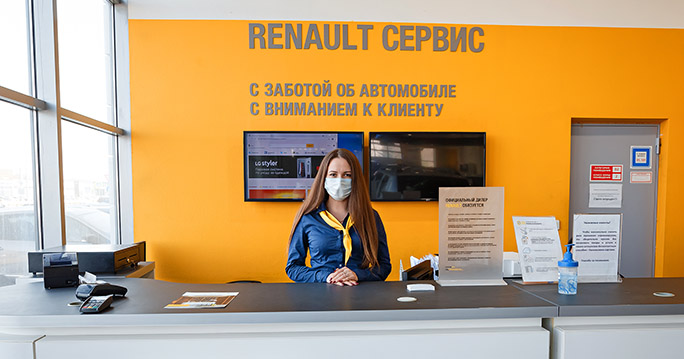 Renault: Замена свечей зажигания от 2 100 рублей